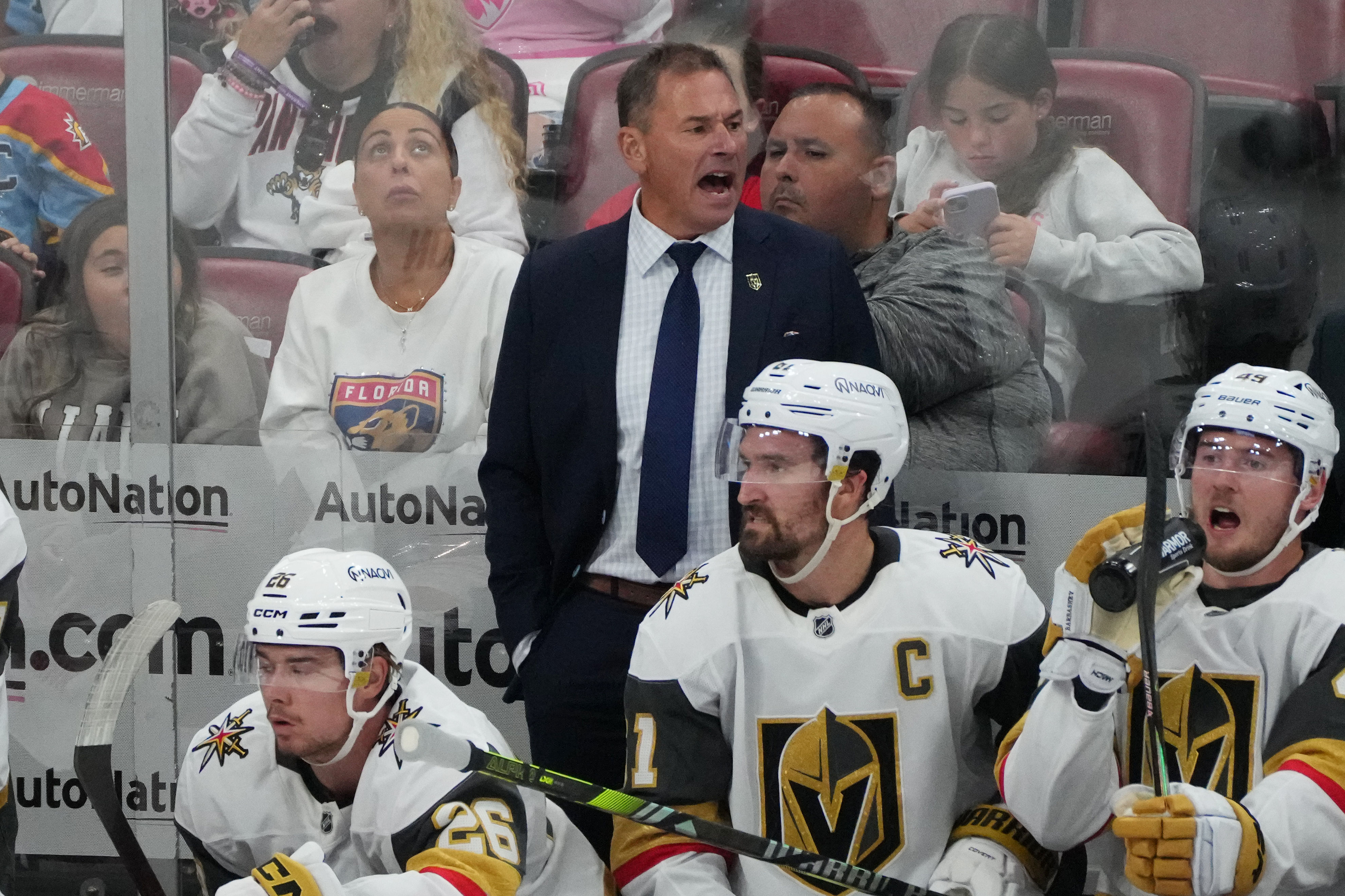 NHL: Vegas Golden Knights at Florida Panthers - Source: Imagn